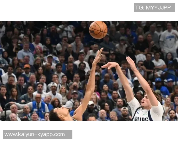 比尔西蒙斯称弗拉格进攻能力堪比塔图姆生涯第三年表现 比尔西蒙斯称弗拉格进攻能力堪比塔图姆生涯第三年表现