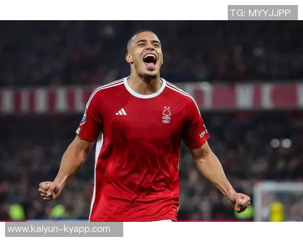 利物浦客场挑战布伦特福德海报曝光维尔茨加克波范戴克科纳特齐亮相 利物浦客场挑战布伦特福德海报曝光维尔茨加克波范戴克科纳特齐亮相