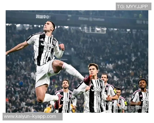 弗拉霍维奇欧冠赛场火力全开晒庆祝照继续向前冲刺