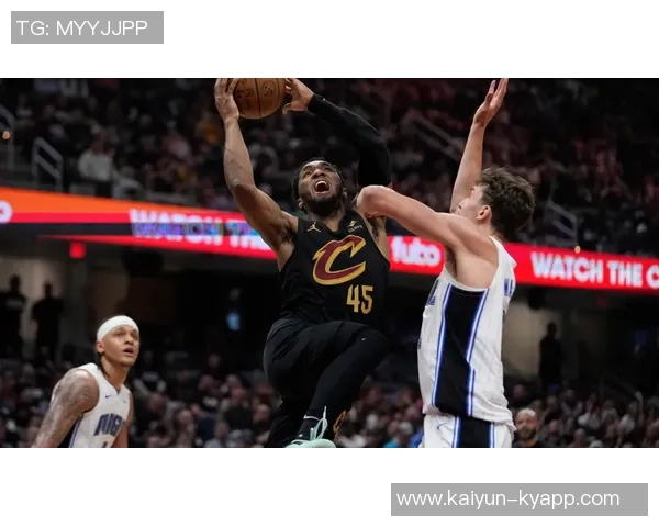 米切尔第三节火力全开独揽13分带领球队逆转局势得分占比惊人